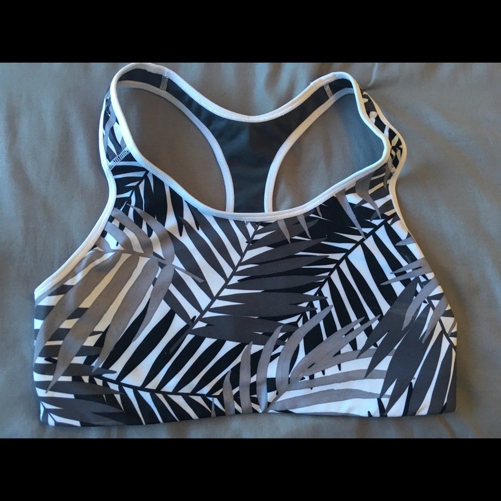 Old navy sports bra